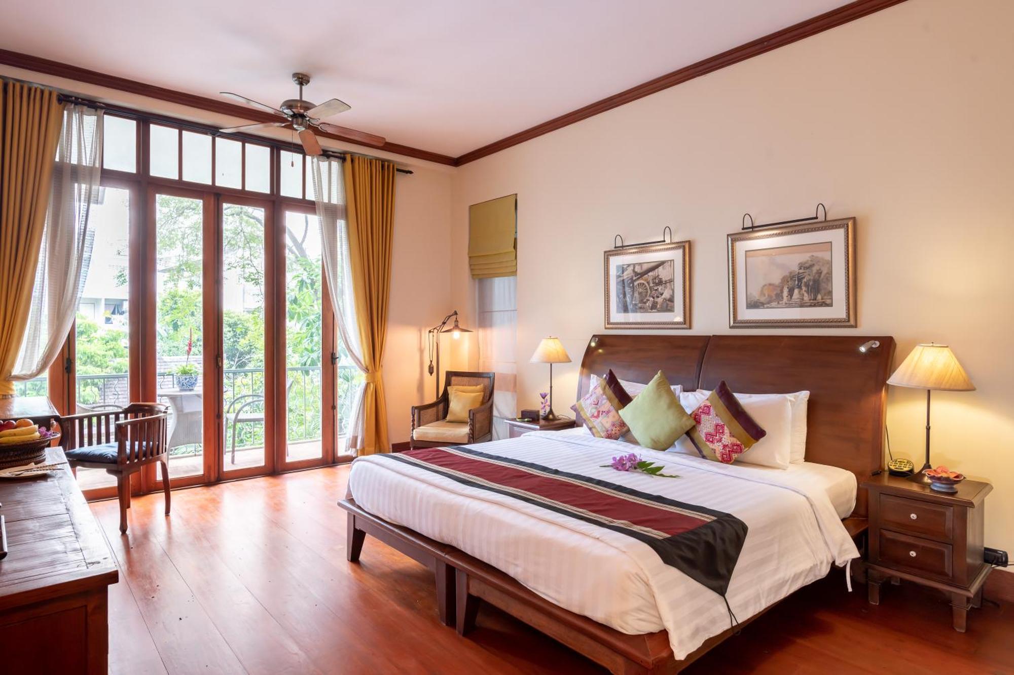 Ariyasom Villa Bangkok Kültér fotó